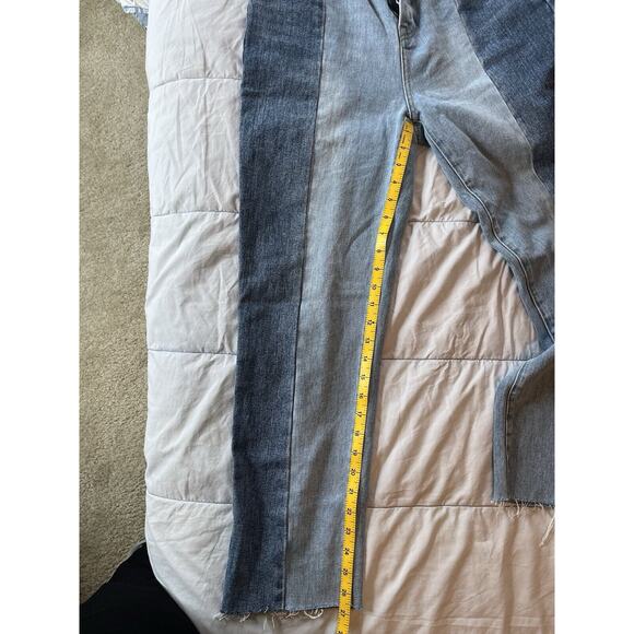 Pac Sun High Rise Straight Jeans Size 27 Two Toned Button Fly Distressed Hem - Picture 5 of 6